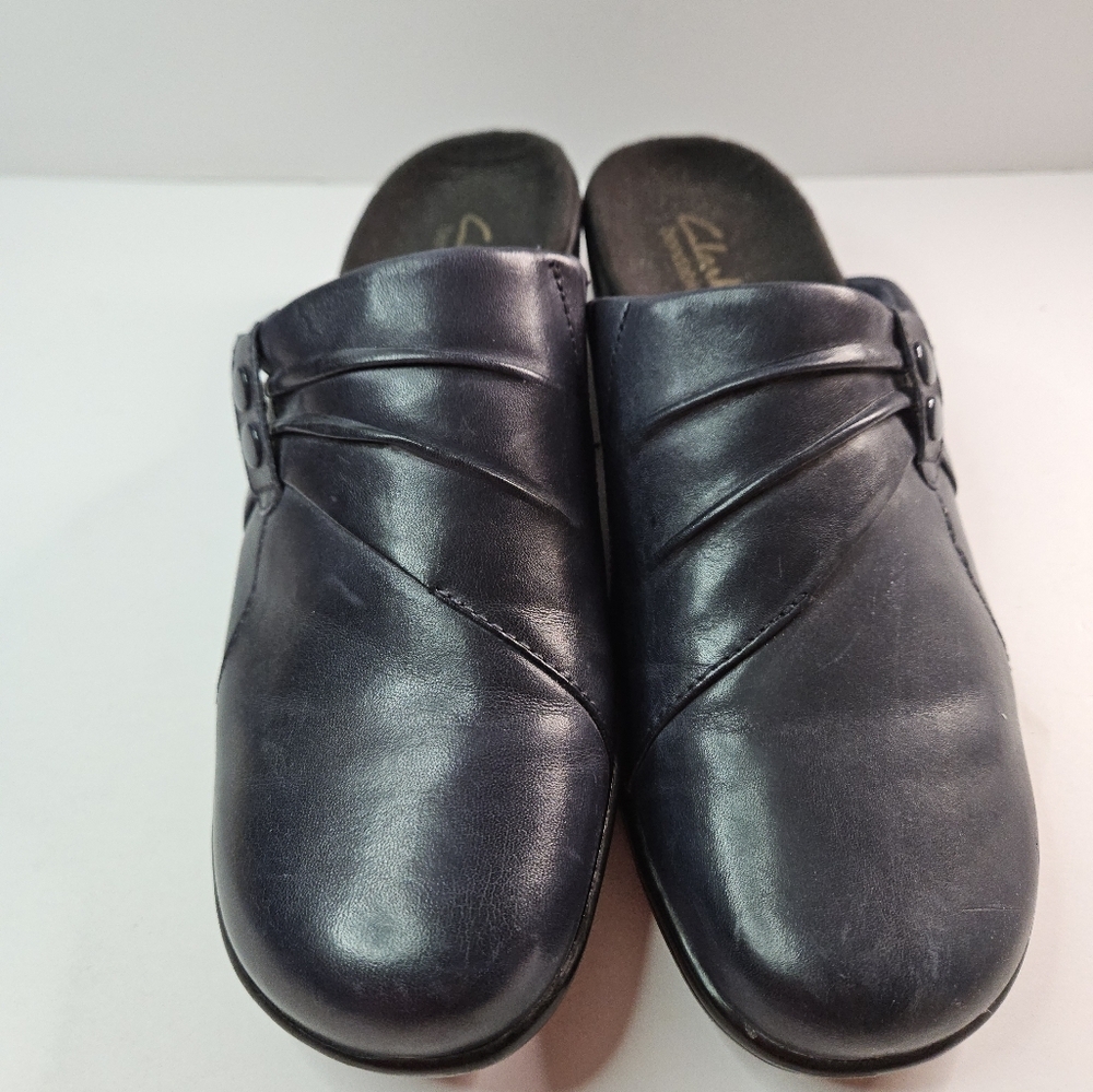Clarks Easy Street Holly Studded Mules. Navy Blue. Size 7